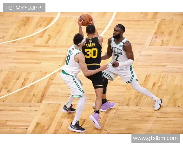 猛龙与凯尔特人激战在即95分胜负悬念引发球迷热议